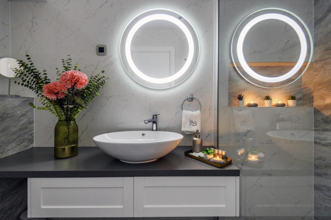 Divine Luxury Apartment Purple زادار المظهر الخارجي الصورة